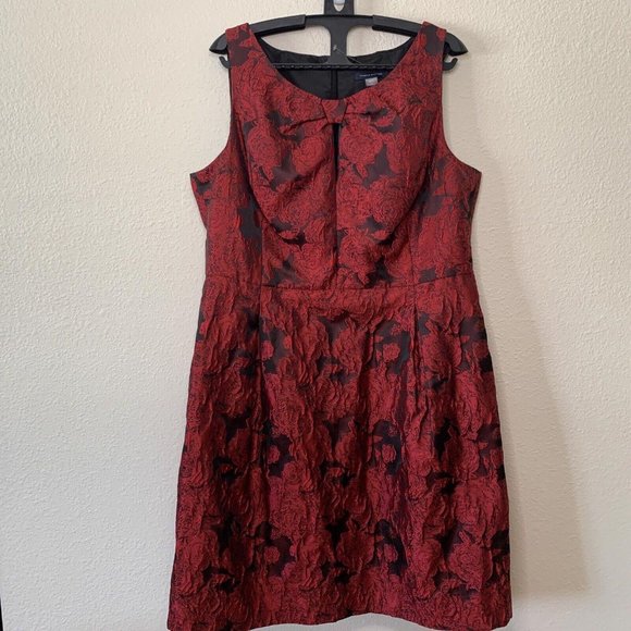 Tommy Hilfiger Dresses & Skirts - NWOT Tommy Hilfiger Women's Rose Dress Size 14 Fit & Flare Red & Black Textured